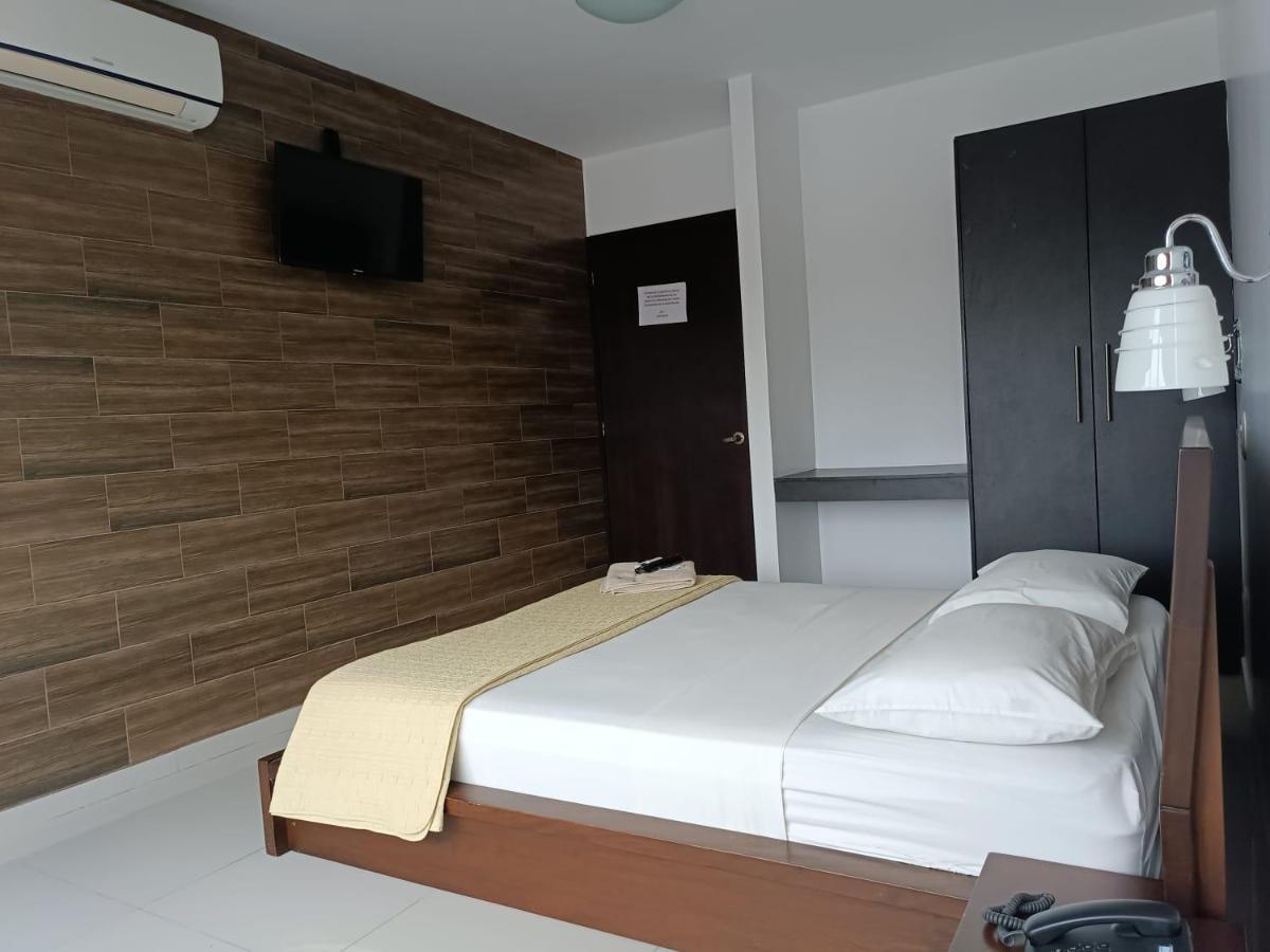 Hotel Quezada Hermanos Santo Domingo Zewnętrze zdjęcie